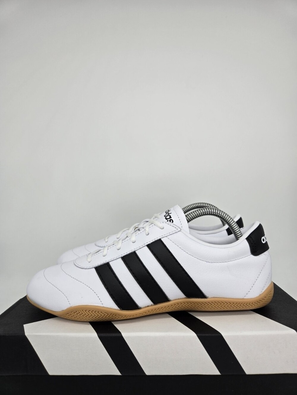 adidas Women's Grand Court Lo JQ9688 Cloud White Core Black Shoes Size 6